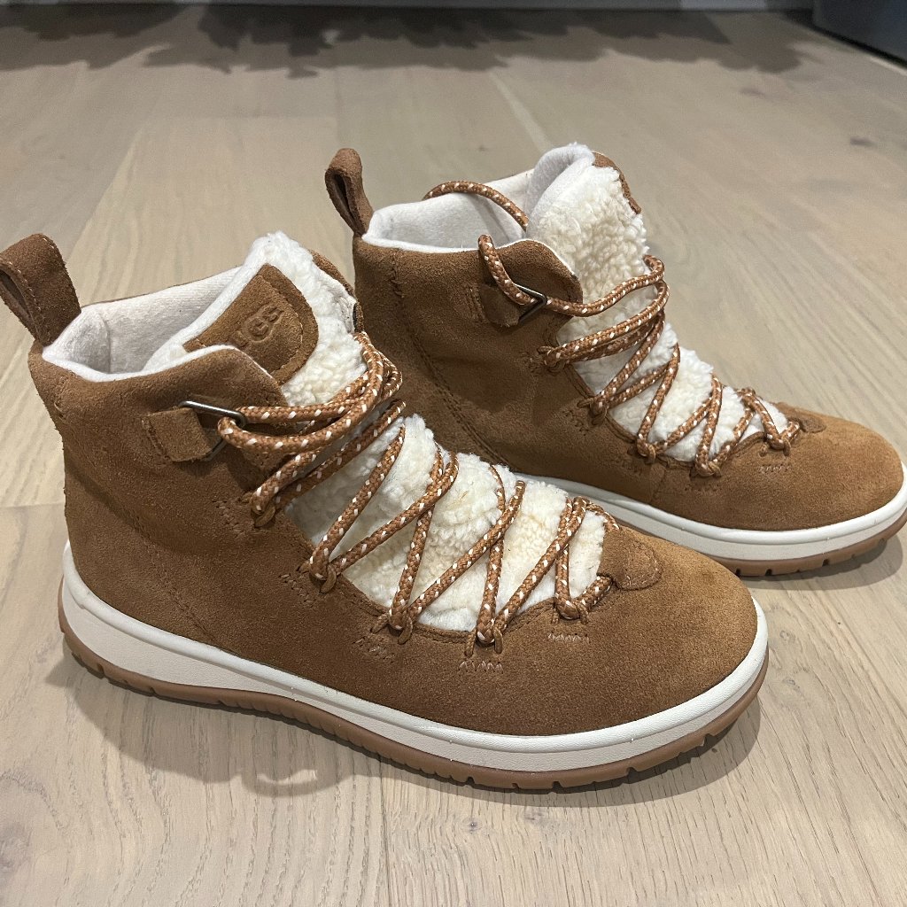 Ugg Lakesider Boot